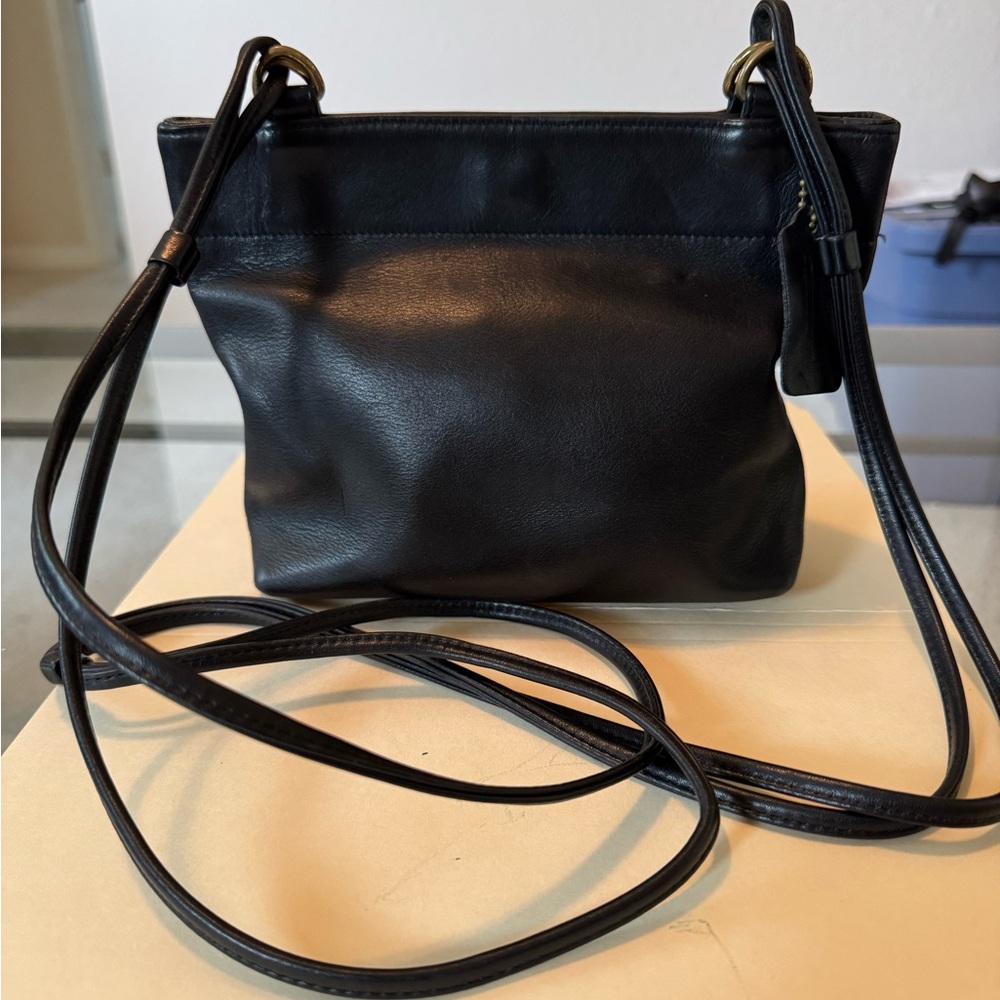 Coach Black Snap Twin-strap bucket bag